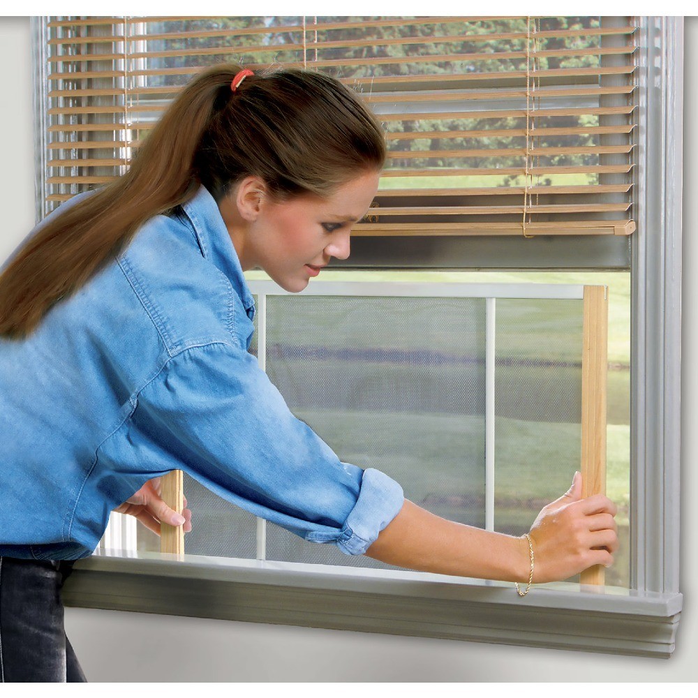 Frost King AWS1537/6W W.B. Adjustable Window Screen, 15″ High with Wood Frame,