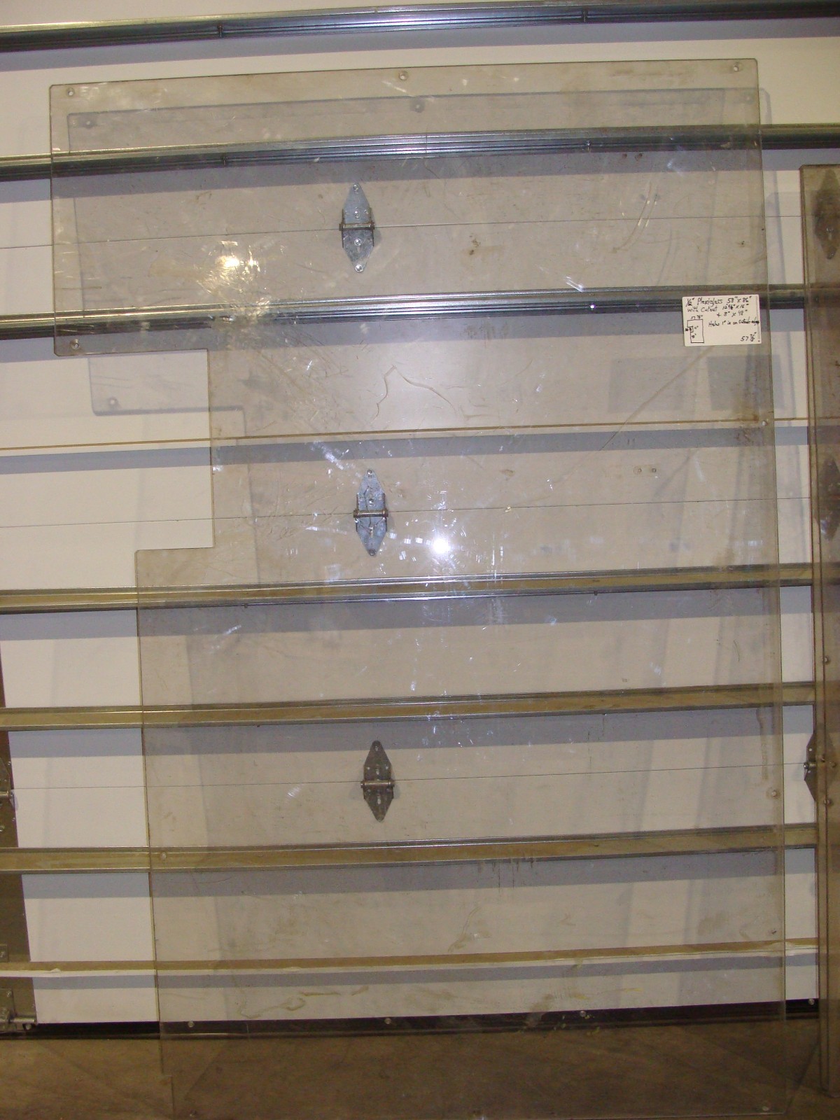 (6) 1/2″ & (1) 3/8″ PIECES OF PLEXIGLASS ASSORTED SIZES SEE PICS & FULL DESCR.