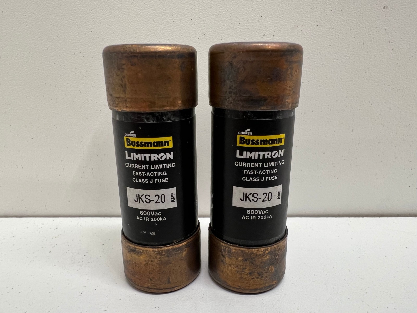 LOT OF (2) NEW OLD STOCK! BUSSMANN 20A 600V FAST ACTING FUSES JKS-20