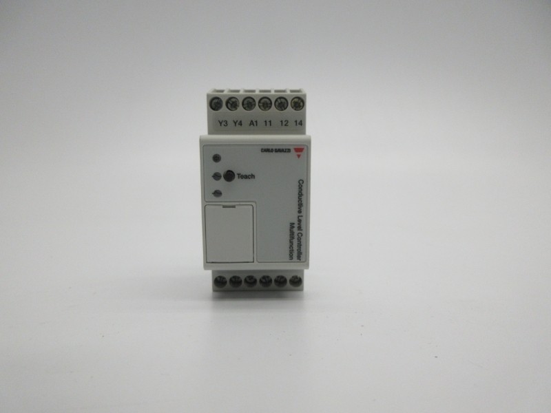 CARLO GAVAZZI CLD4MT2DM24 250VAC 8A NSMP