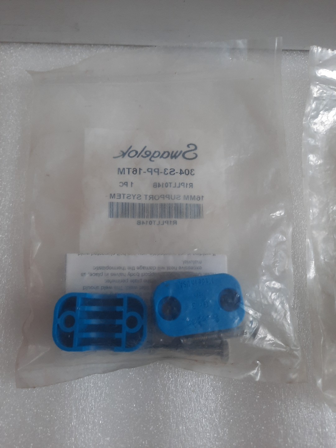 Swagelok 304-S3-PP-16TM 16MM Support System R1PLLT014B lot of 2 pcs