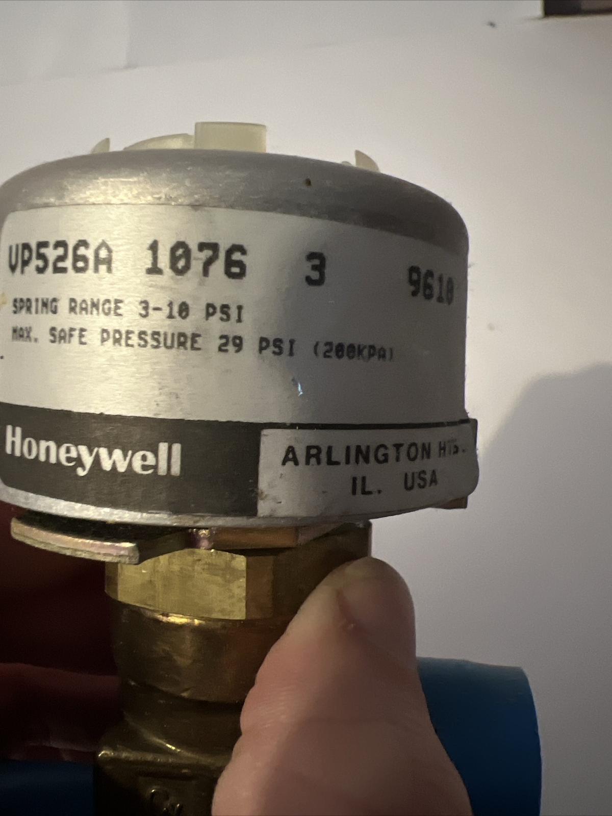 HONEYWELL VP526A 1027 3 3WAY VALVE 5/8″1.6CV 2-5PSIG