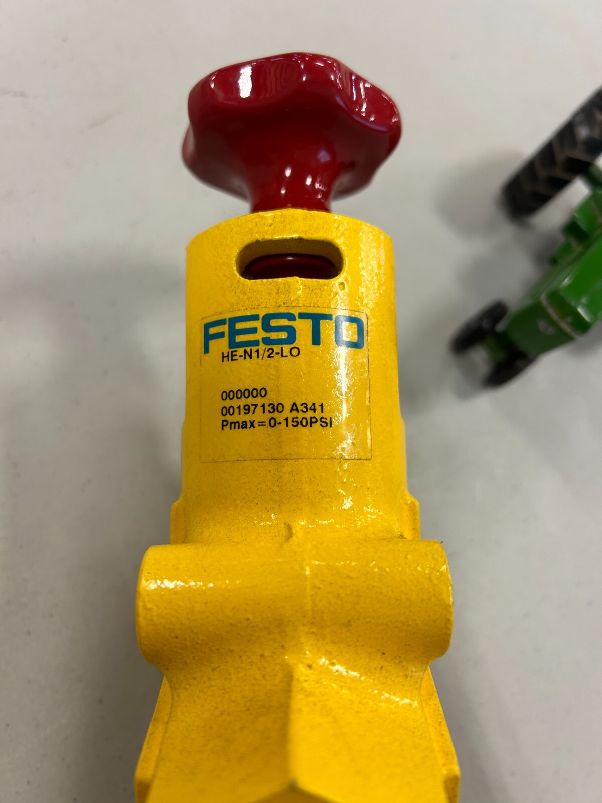 HE-N1/2-LO Festo with 5500A6003