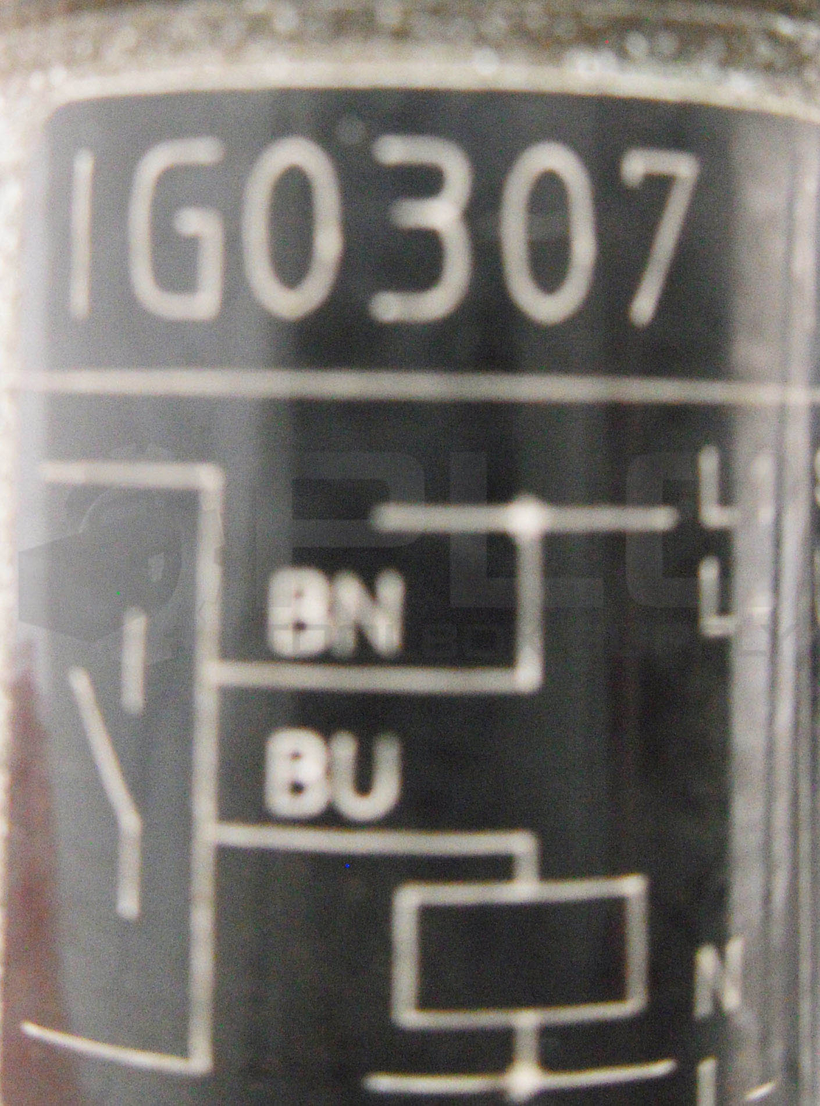 IFM EFECTOR IG0307 PROXIMITY SENSOR 20-250V AC/DC 45-65HZ IGA2008-AB0A