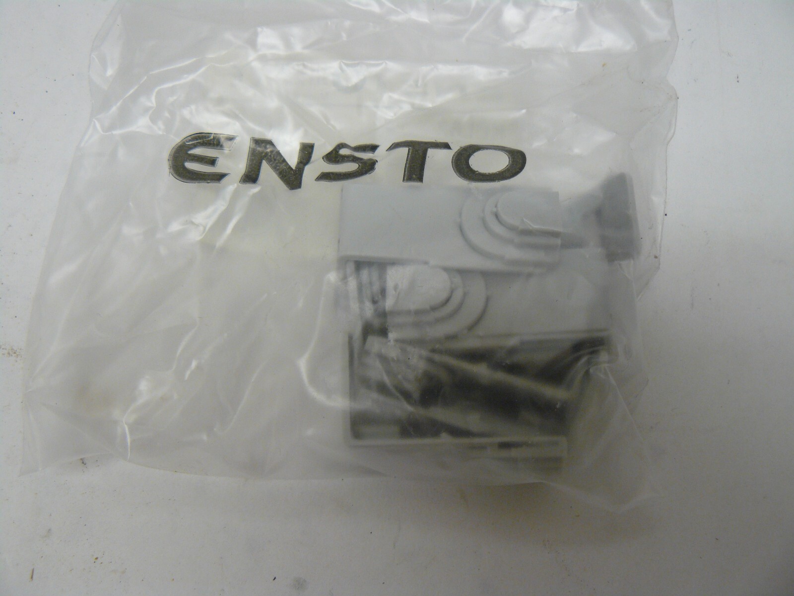 Ensto KEL62 terminal shroud 28mm L x 19.4mm W x 40.8mm H pack of 10 new