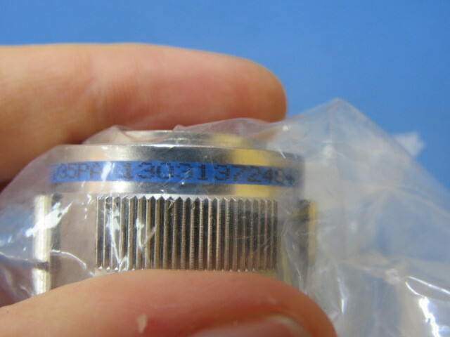 AMPHENOL D38999/26FD35PA Qty of 1 per Lot 37 Position Circular Connector Plug
