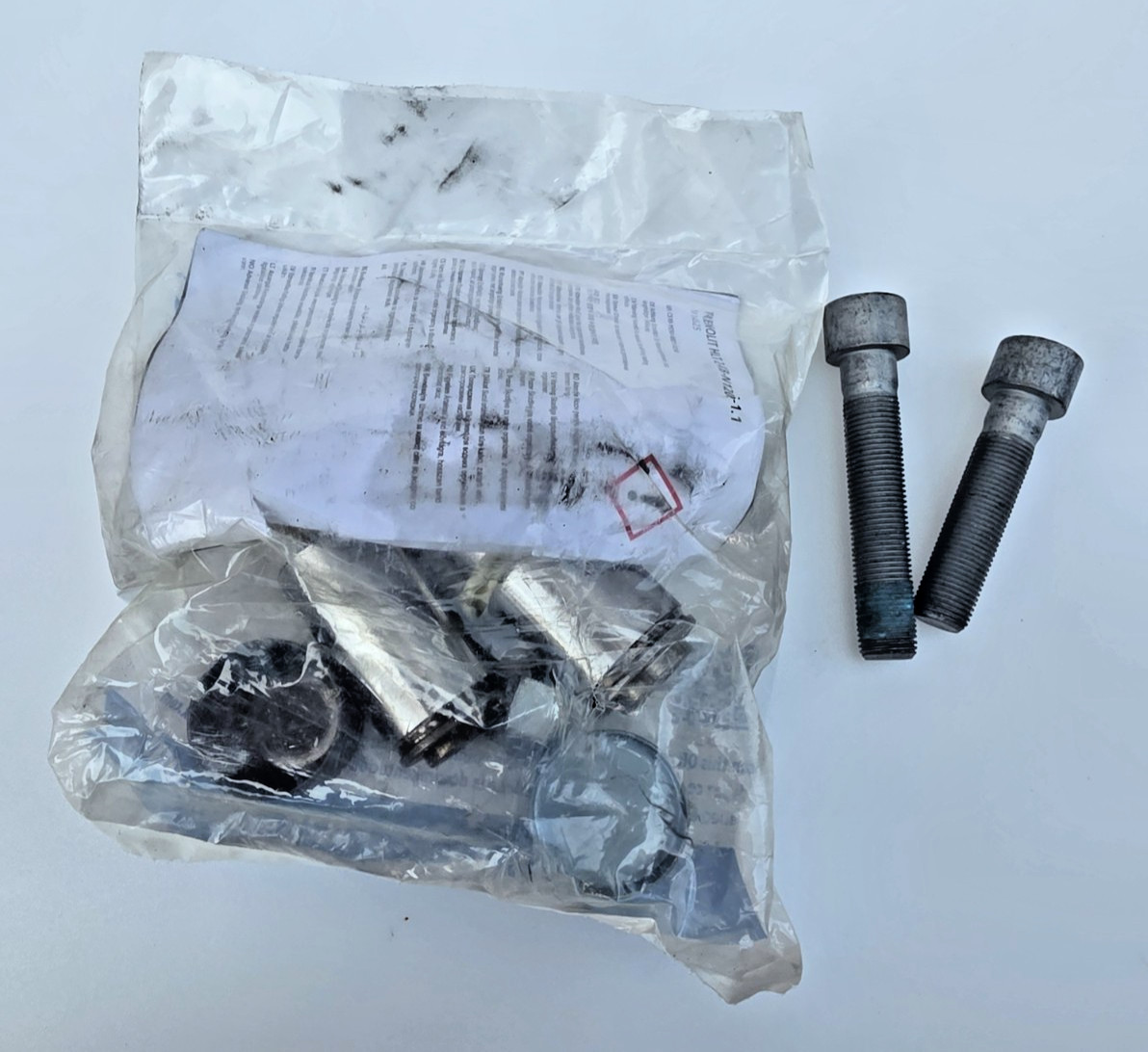 Bendix 5020643 ADB22X Guide Pin Kit Brake Caliper Pin New OEM Heavy Duty Truck