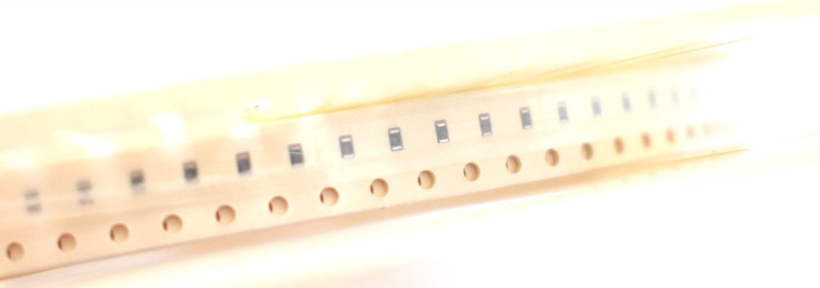 VISHAY CRCW060316R9FKTA RES SMD 16.9 OHM 1% 1/10W 0603 (LOT OF 100)