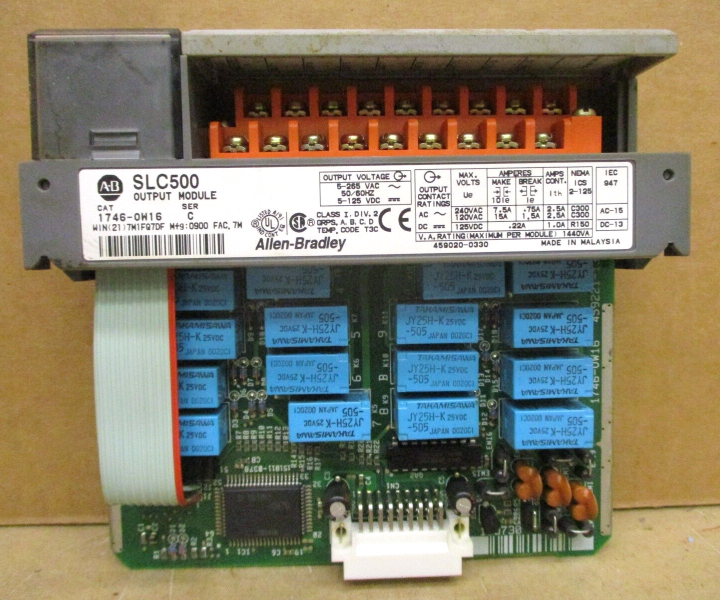 Allen-Bradley SLC 500 1746-P3 SLC 5/04 CPU 1747-L542 1747-DCM 1747-SDN 48694GN