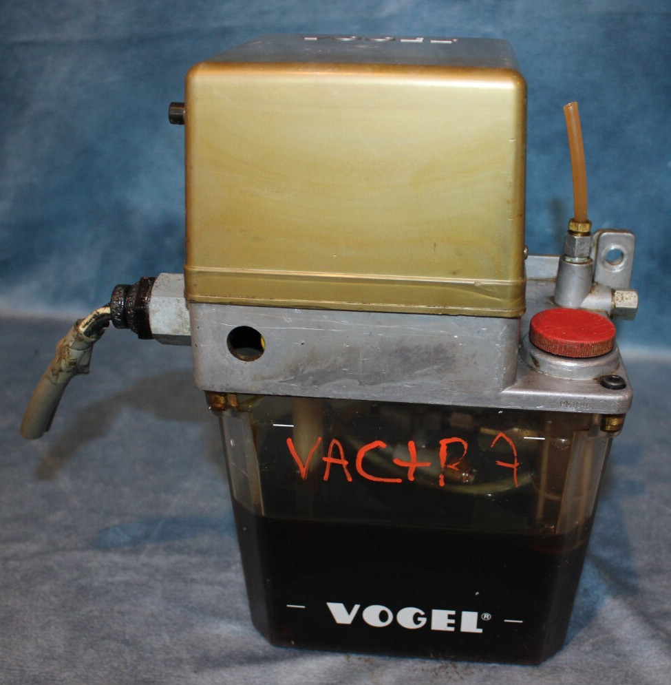 VOGEL LUBE PUMP AC100/200V “1 Year Warranty”
