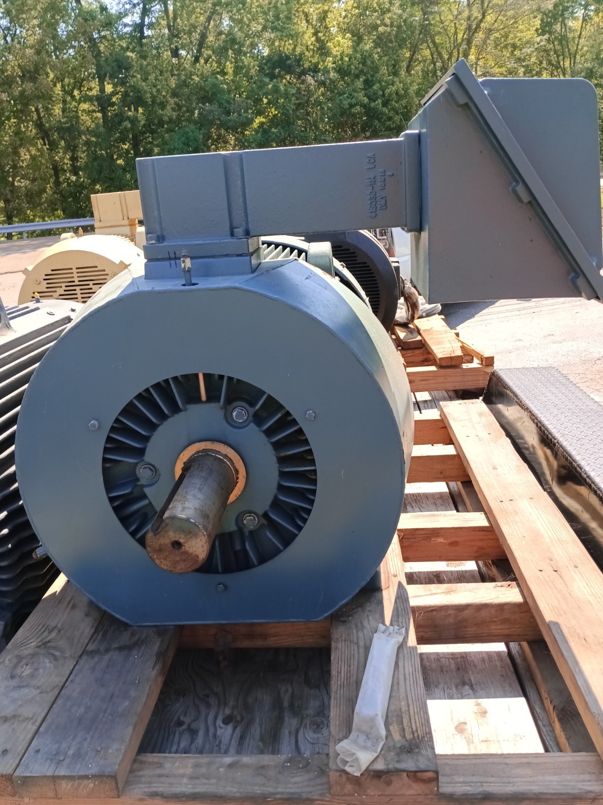 BALDOR RELIANCE 250HP SUPER E SERVE DUTY 841XL ECP84408T-4 460 VOLTS 1785 RPM