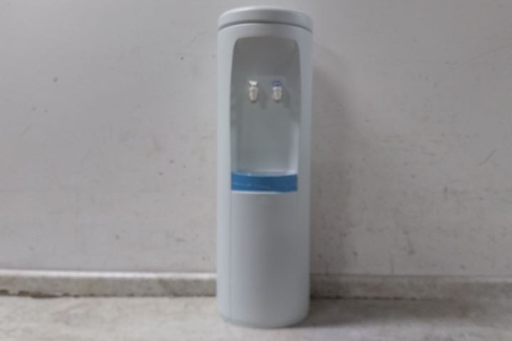 Oasis POUD1SK 115VAC 40-1/2 In Overall H White Plumbed Water Dispenser