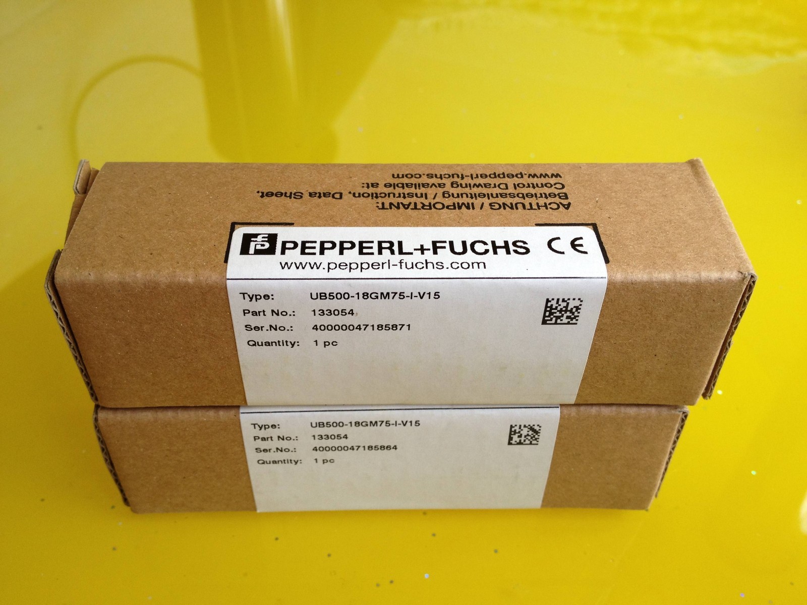 1PC P+F UB500-18GM75-I-V15