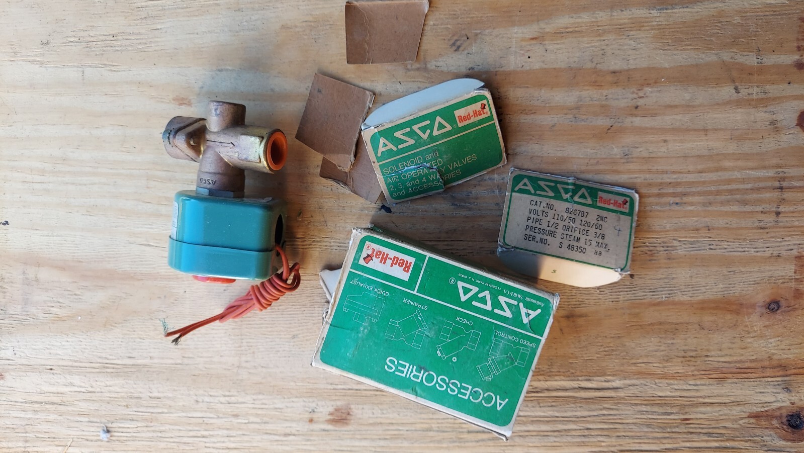 New Asco 8267B7 Valve BAD ORIGINAL PACKAGING