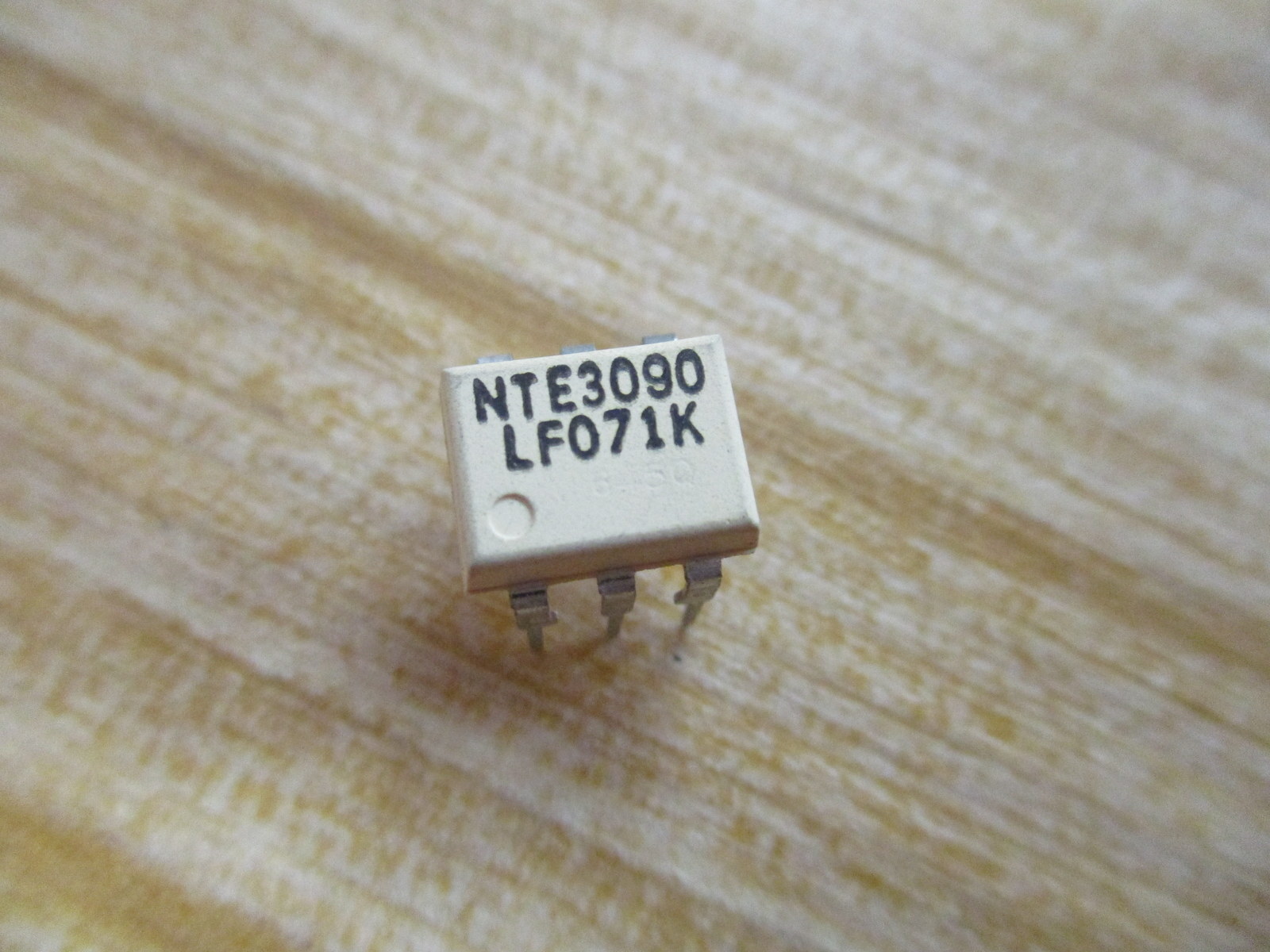 NTE NTE3090 Optoisolator (Pack of 2)