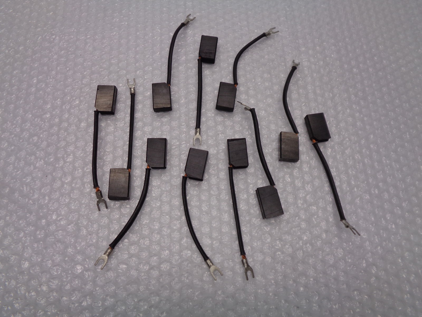 SOUTH LAND CARBON 36435 5410 CARBON BRUSH LOT OF 11 NSNP