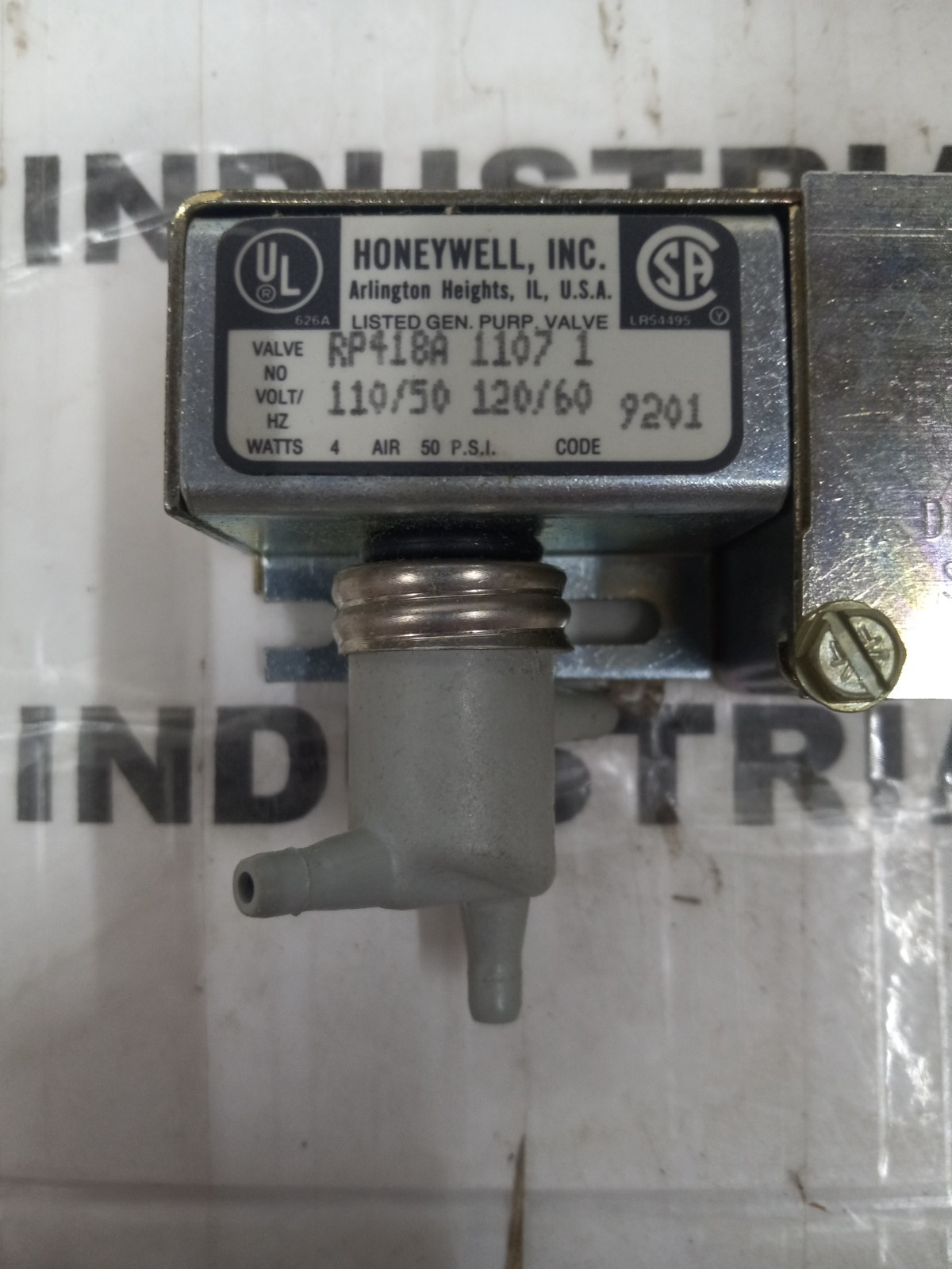 HONEYWELL SKINNER VALVE RP418A-11071/C75-1904-FS65
