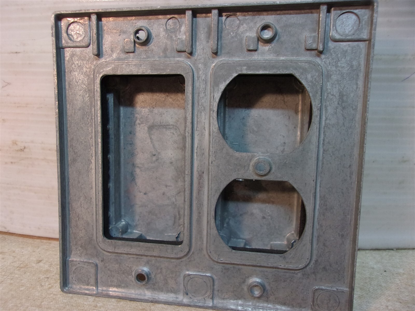 NEW Redodot Duplex Wet Location Receptacle *FREE SHIPPING*