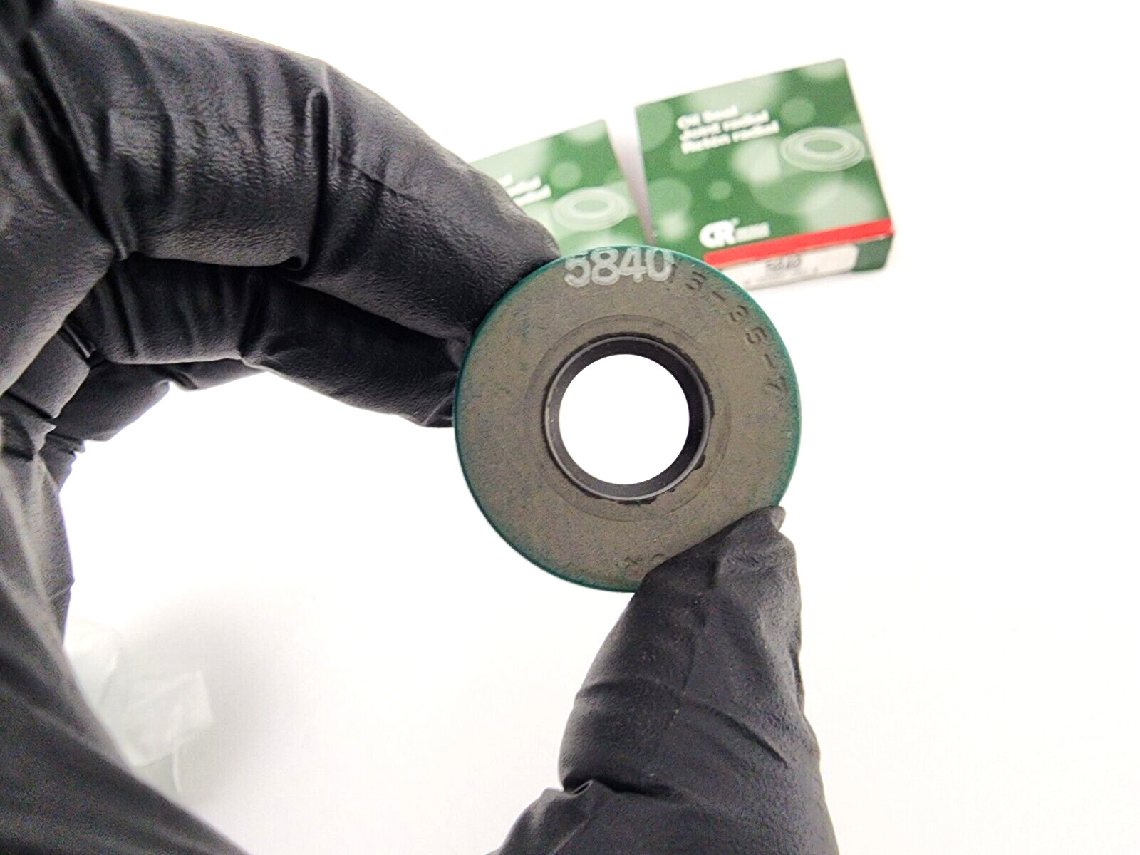 2pcs CR Chicago Rawhide Radial Seal 5840 CR 15X35X7 SKF 5840