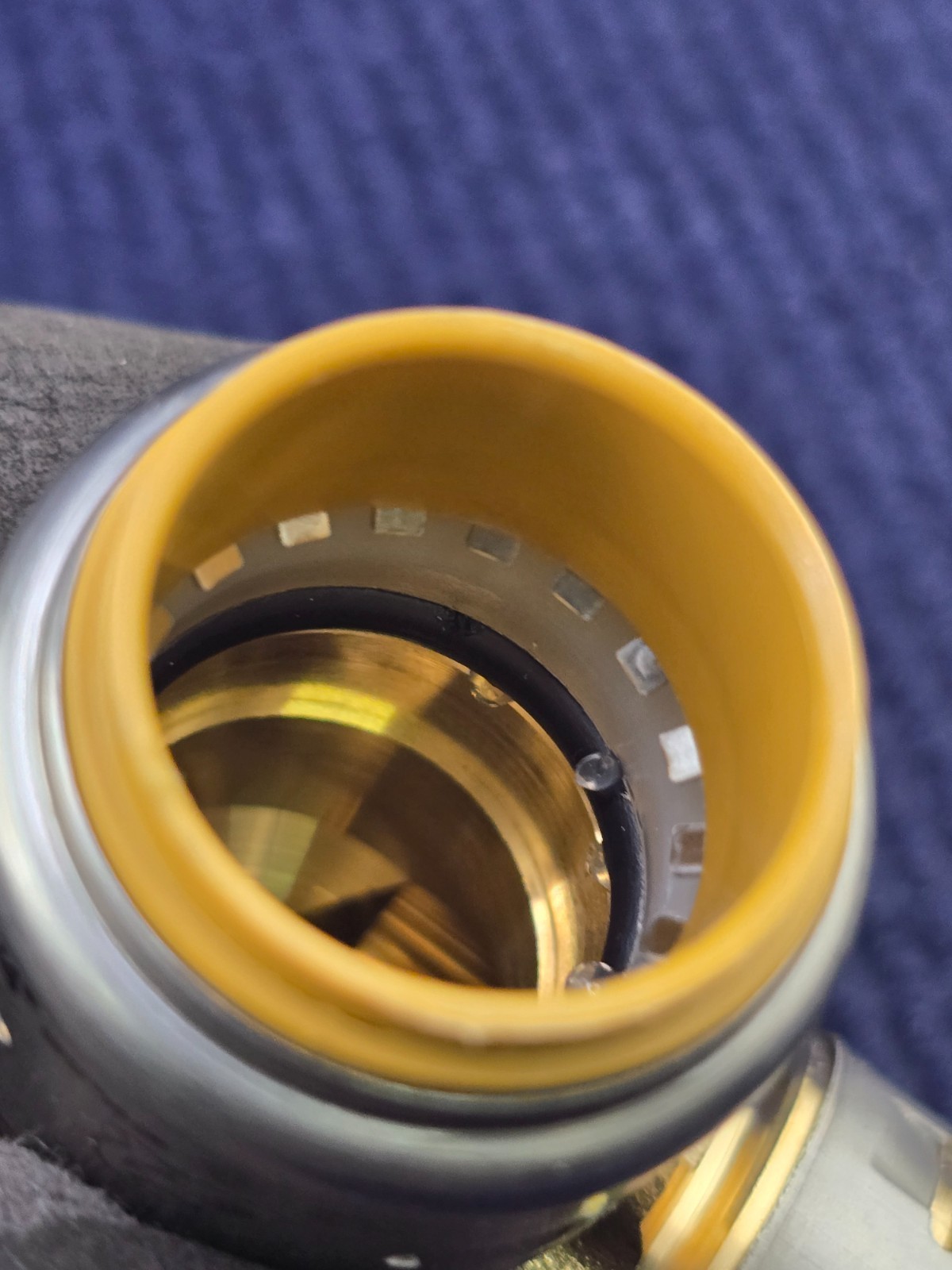 (QTY 6) SharkBite UR256: 3/4 in. Brass 90-Degree Push-to-Connect Elbow
