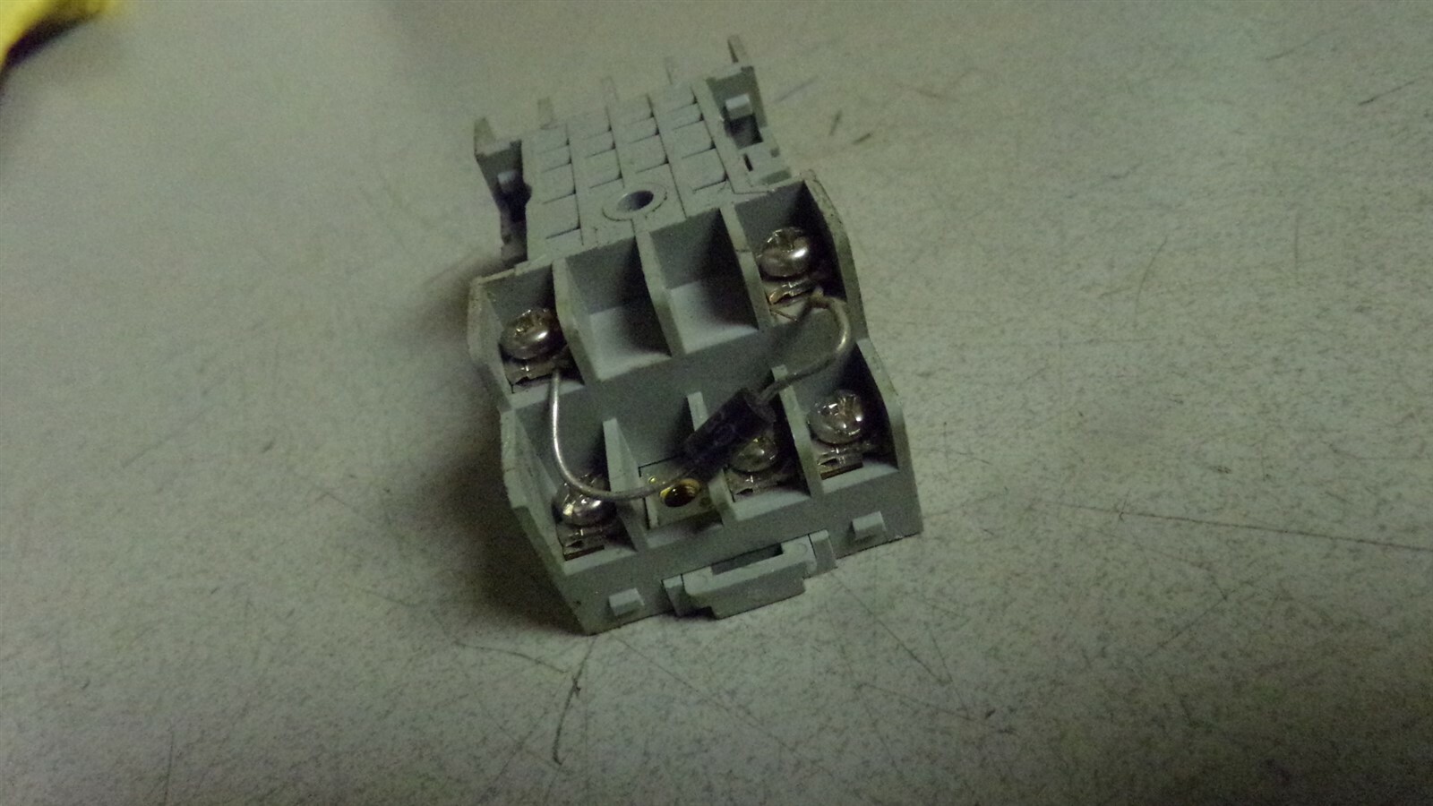 Potter & Brumfield 27E894 35144 93430C-E 7A 300VAC Relay Socket *FREE SHIPPING*