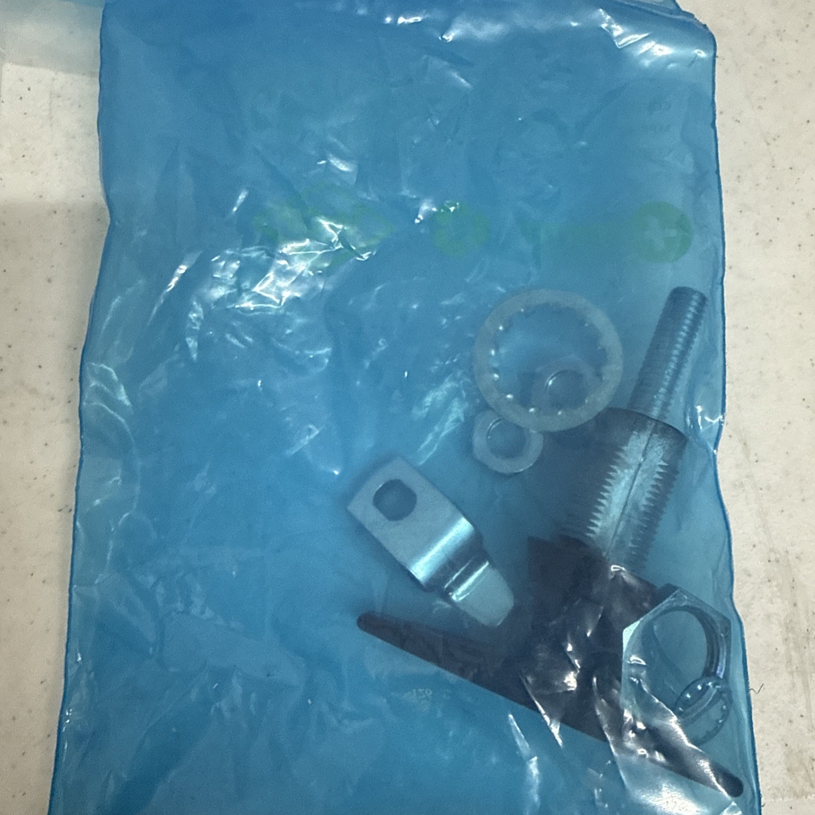Southco E3-11-15 Vise Action Hand Operated Compression Latch with T-Handle Head