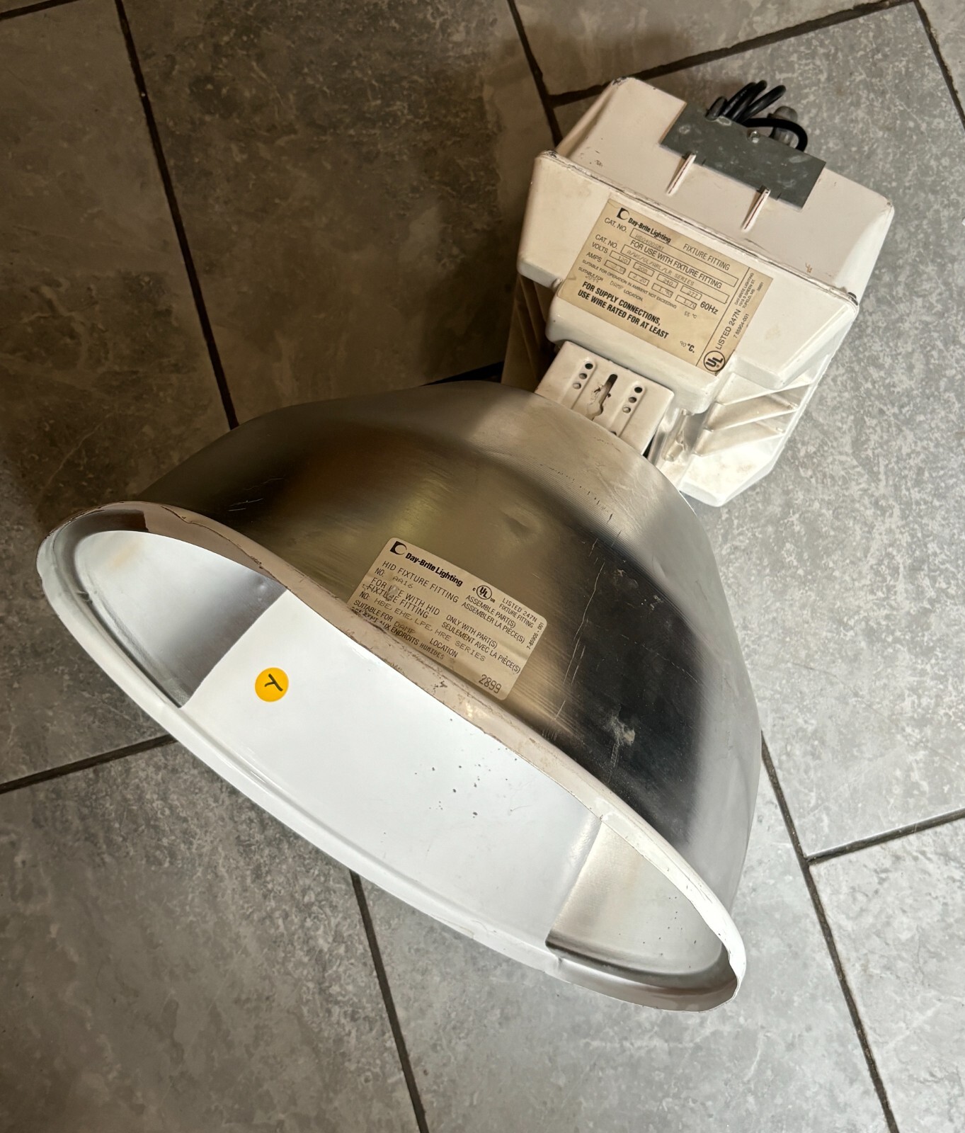 Day-Brite Lighting HB0400SMT Fixture Fitting with HID AA16 Fixture Fitting