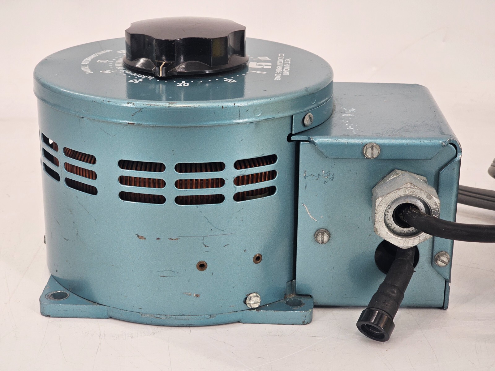 Staco Energy Products Model: 1510CT-2 240V to 280v 15A 50/60 Hertz