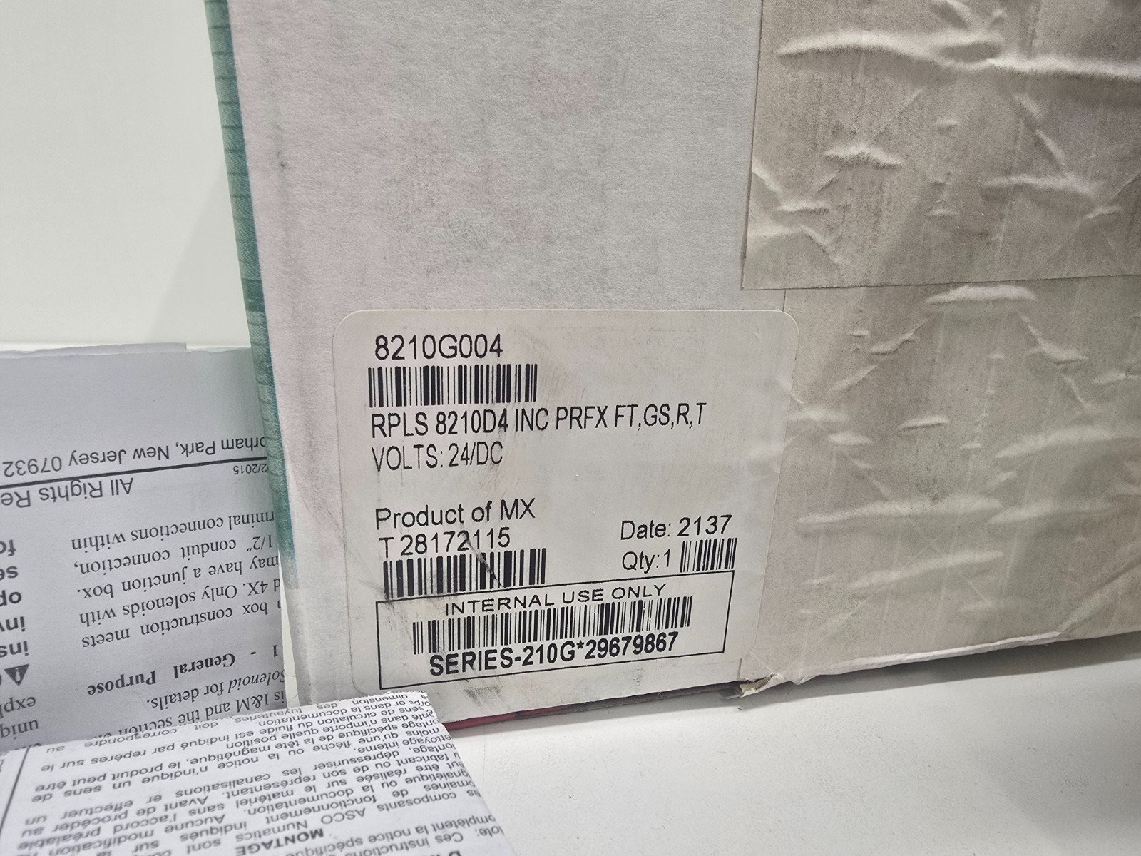 NEW IN BOX! ASCO 24VDC SOLENOID VALVE COIL 8210G004DC24