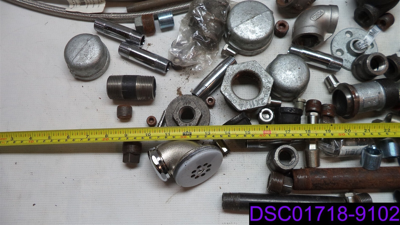 Qty = 99: Mixed Lot of Metal Pipe Fitting & Stainless Flex Hoses Many Sizes