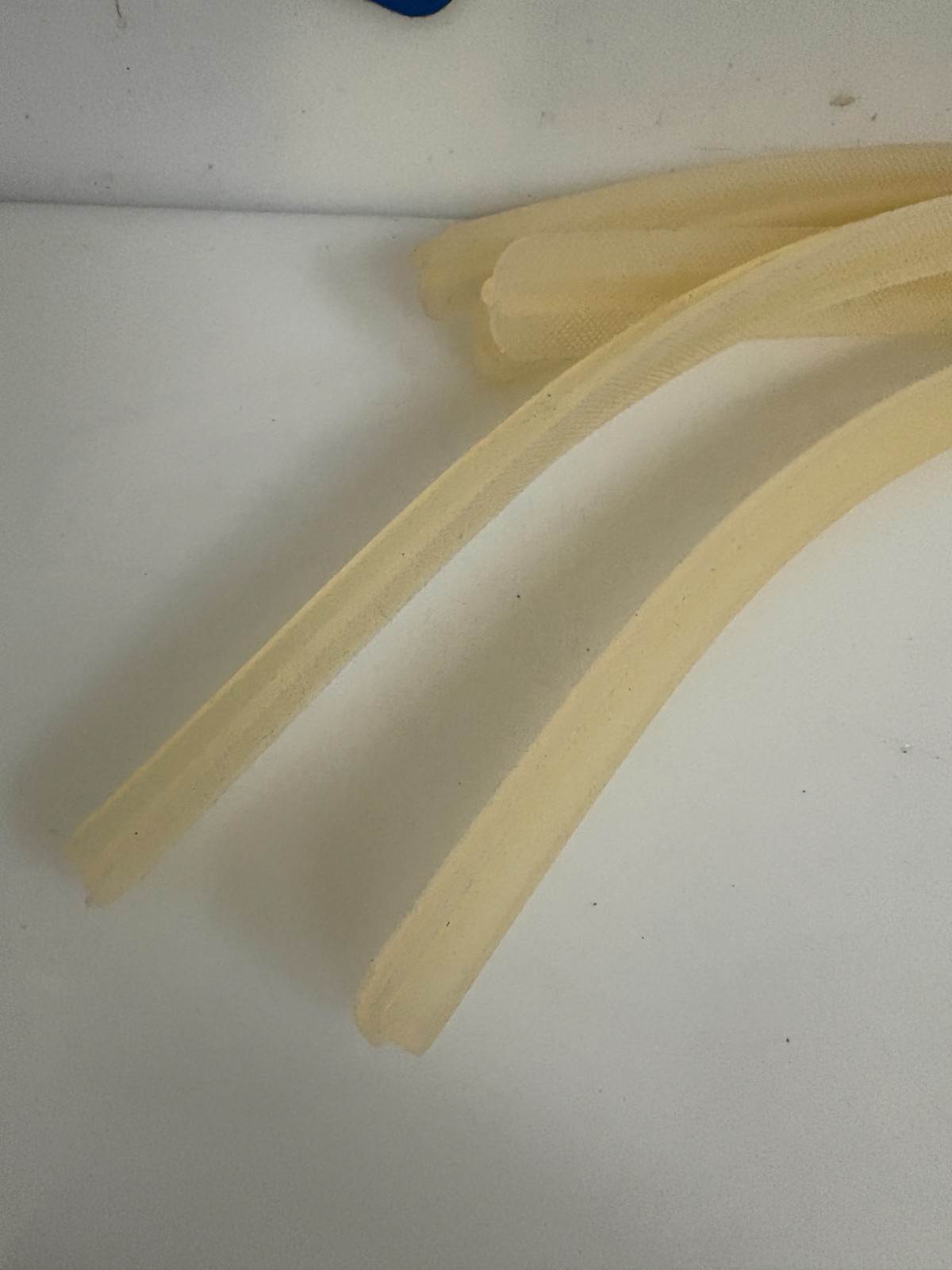 LOT OF 5 YELLOW CLEAR SILICONE LINE TREBBER FOR REISER 10-27-000004