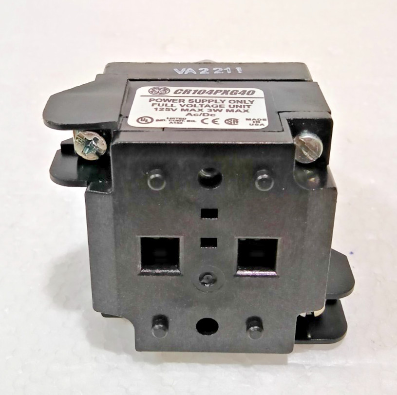 *NEW NO BOX* GENERAL ELECTRIC CR104PXG40 LAMP GREEN LED OIL TIGHT 125 VDC/DC