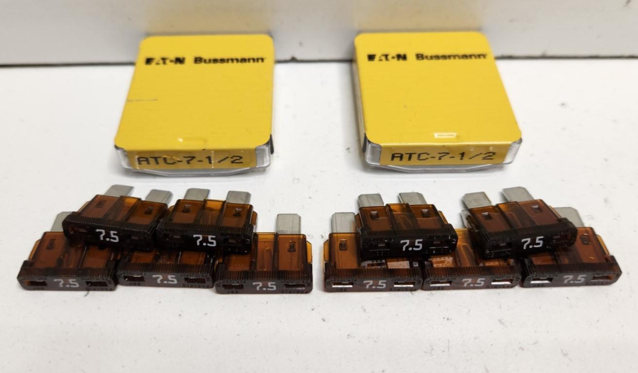 LOT OF 10 NEW IN BOX! BUSSMANN 7-1/2A 32V BROWN BLADE FUSES ATC-7-1/2