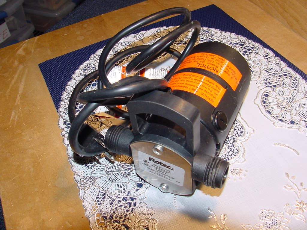 Flotec FP0F360AC Compact, 1/12 HP Multipurpose Utility Pump, 115/60 New Open Box