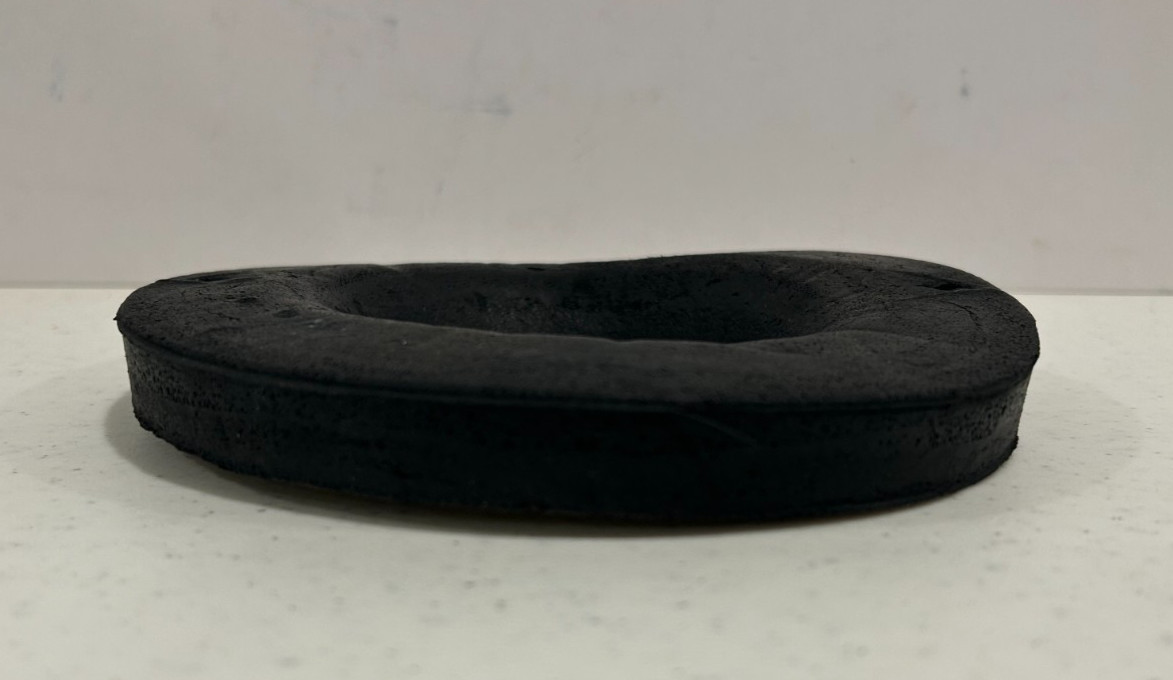 SPONGE Cushion Closet Ring 3/4″ x 6 3/4″ O.D. x 3 1/4″ I.D. New FREE SHIPPING