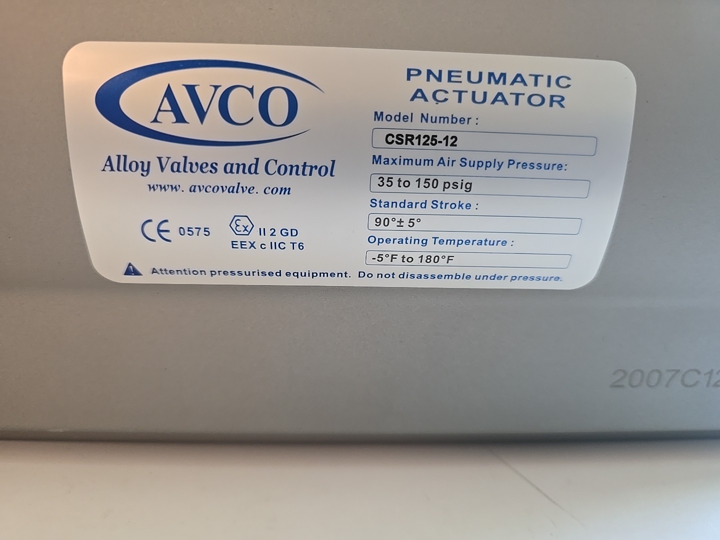 AVCO CSR105V-12 35-150 PSIg Operating Temp -5°c To 190°F. Standard Stroke 90°