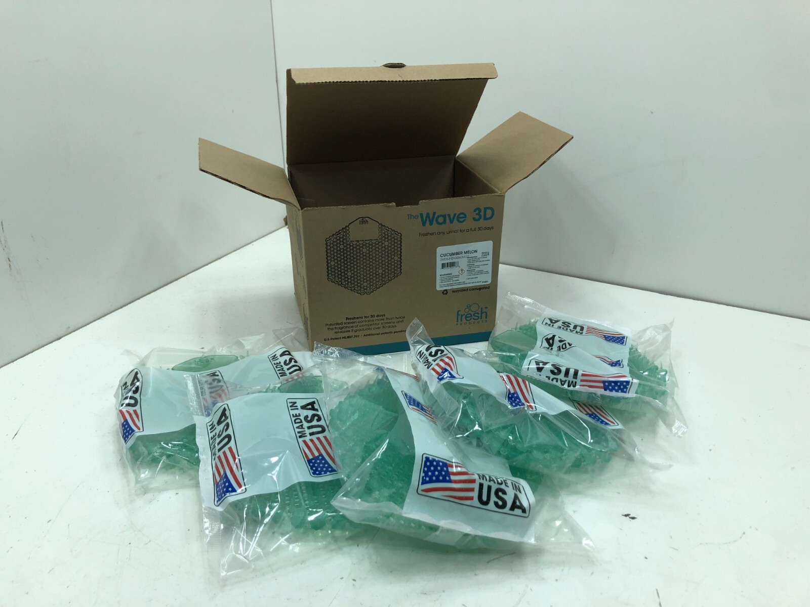 (QTY.23) IMPACT / FRESH PRODUCTS 85137 / 3WDS-F-010I060M-02 URINAL SCREENS