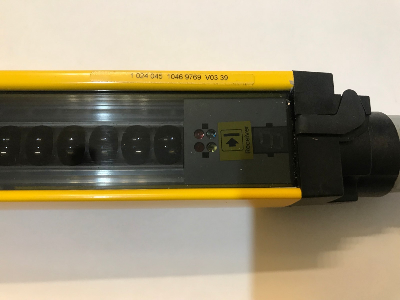 SICK C40E-1002C1010 LIGHT SCREEN C4000 SERIES ENTRY / EXIT NEW (1024045)