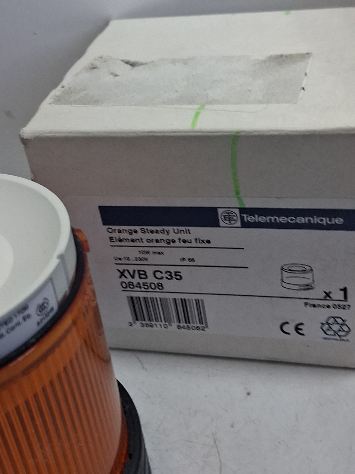 TELEMECANIQUE XVB C35 STACK LIGHT AMBER STEADY 12-230V NIB