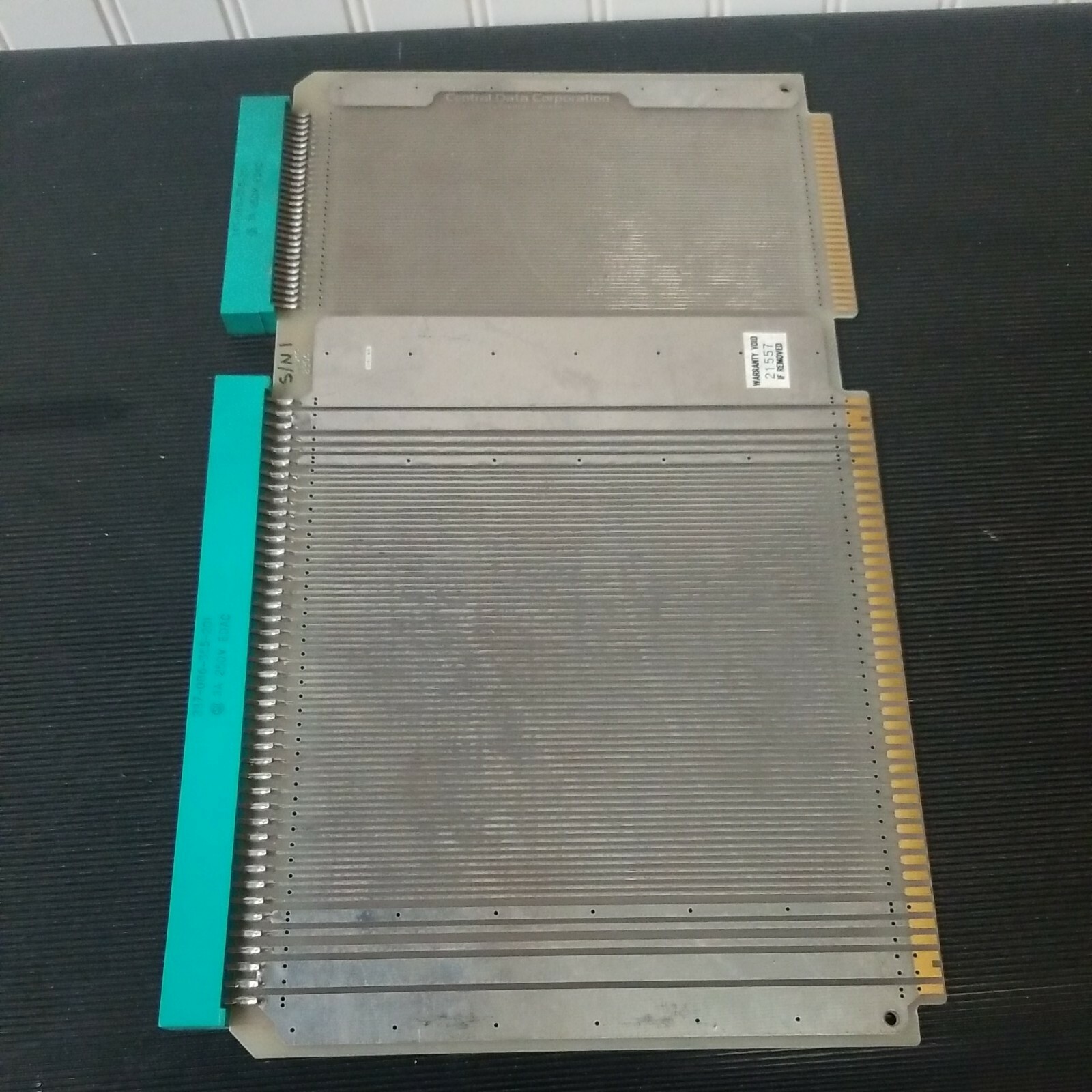 * DORIC SCIENTIFIC CORPORATION DATA CARD BOARD EXTENDER PP12C0 S/N 14642. B1010A