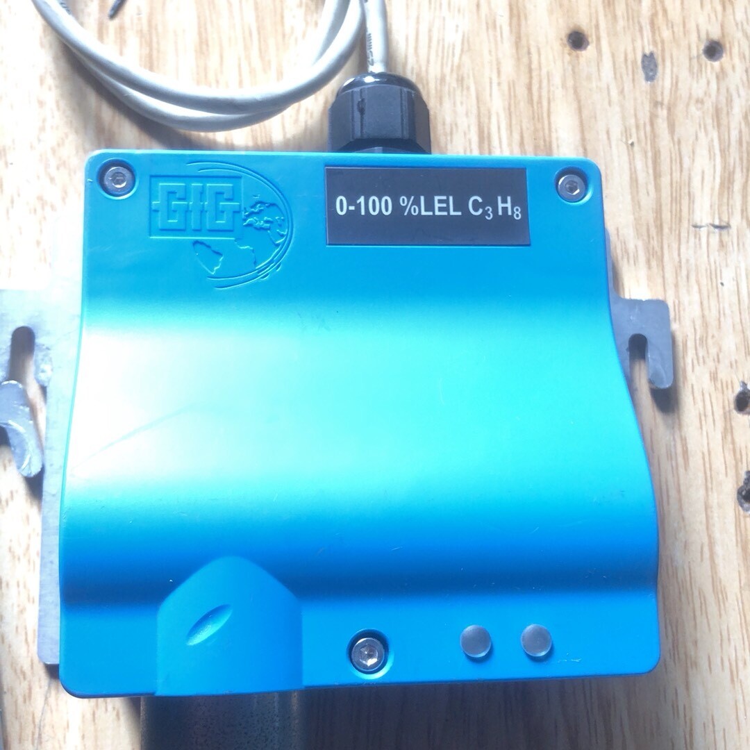 1P GFG E04.0402 CC22 12-30v， Quickly delivery