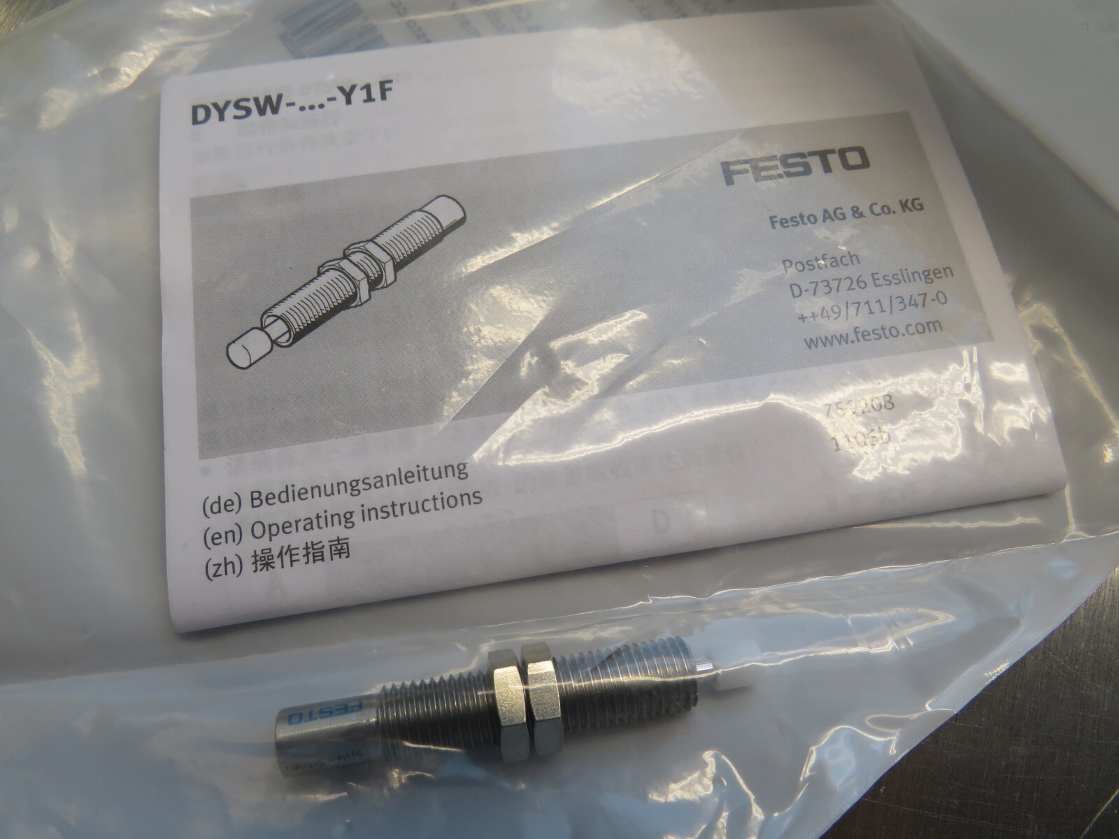 Festo DYSW-5-8-Y1F Shock Absorber 548071 (USA SELLER)