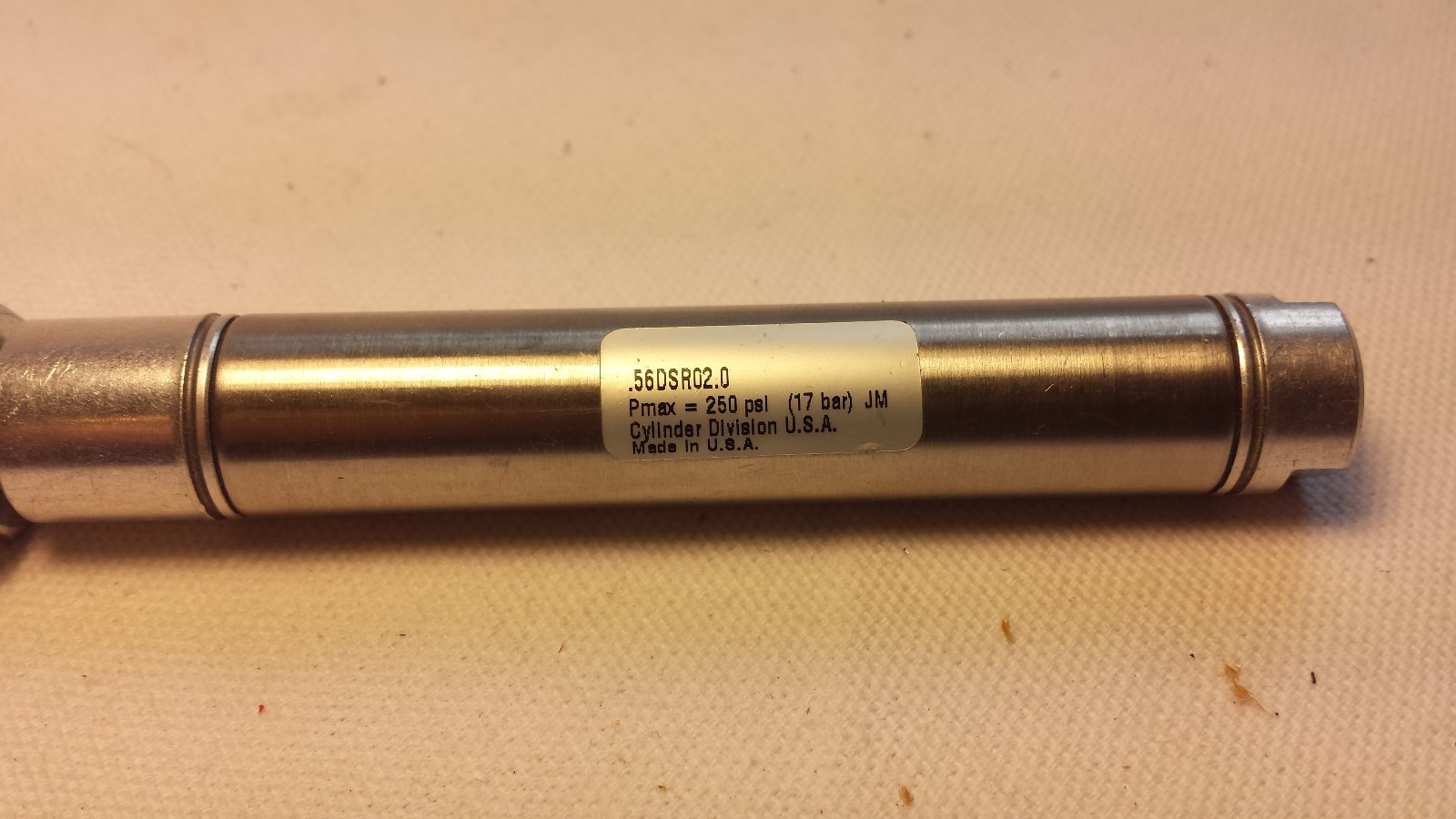 9/16″ Dia. x 2″ Stroke Double Acting Air Cylinder Parker .56DSR02.0, Nose Mount