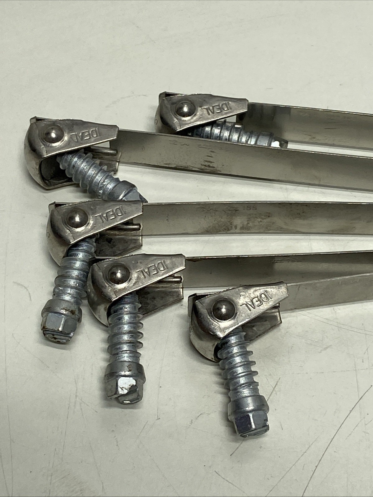Size #188 (311mm) – Range 2″ – 12-1/4″ OD Hose Clamp lot of 5