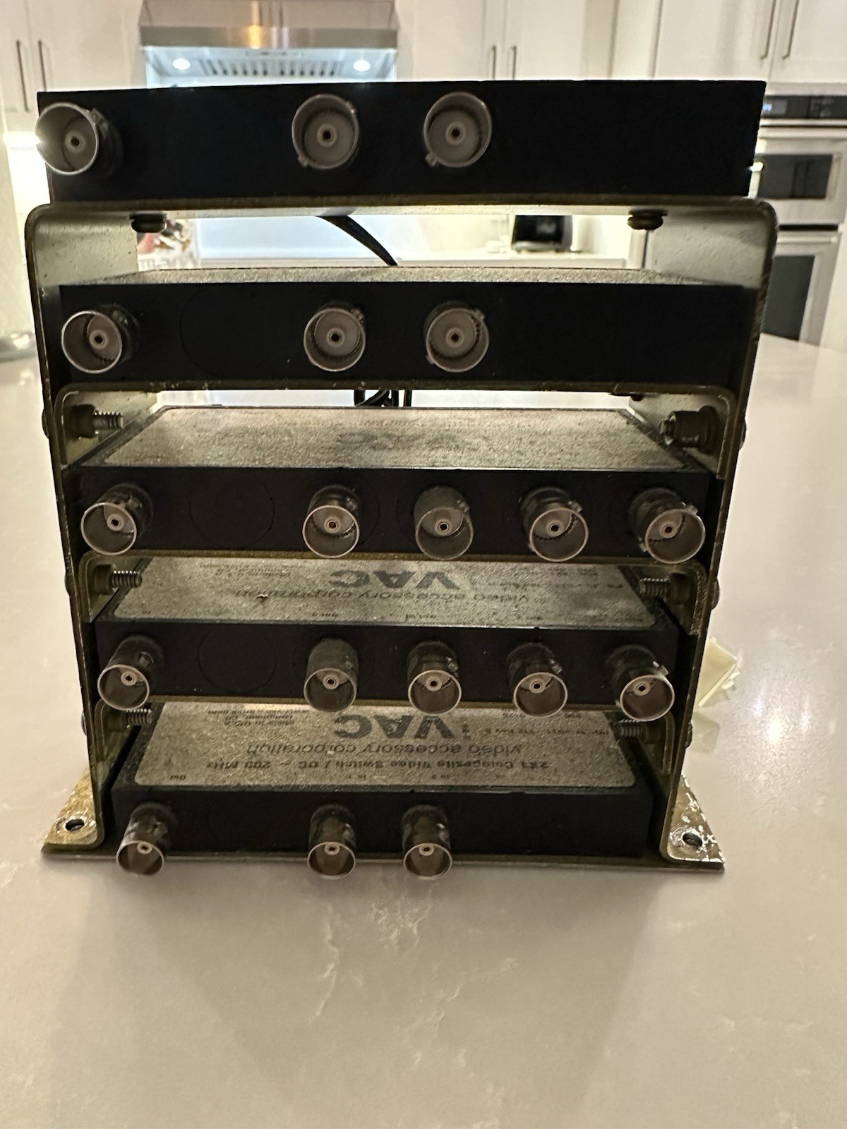 Lot of 5VAC 17-511-112 2×1 Composite Video Switches – Industrial Grade – UASI