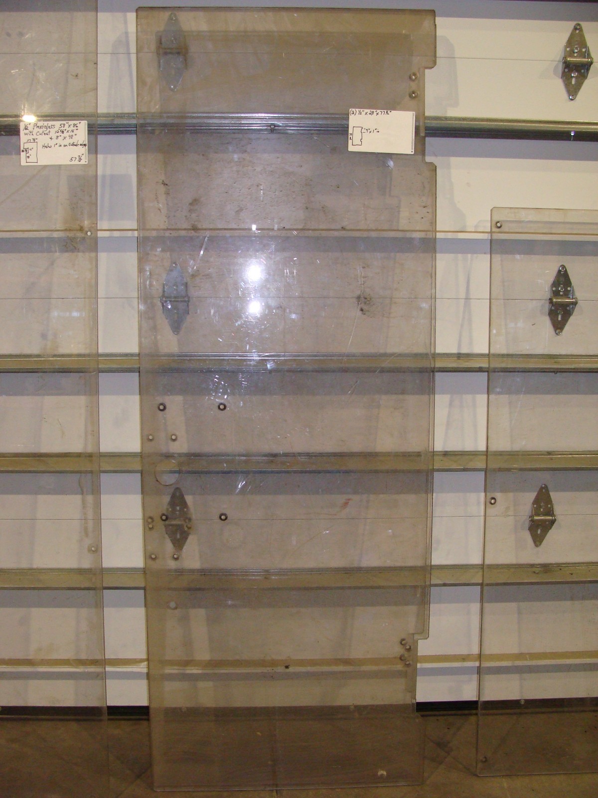 (6) 1/2″ & (1) 3/8″ PIECES OF PLEXIGLASS ASSORTED SIZES SEE PICS & FULL DESCR.