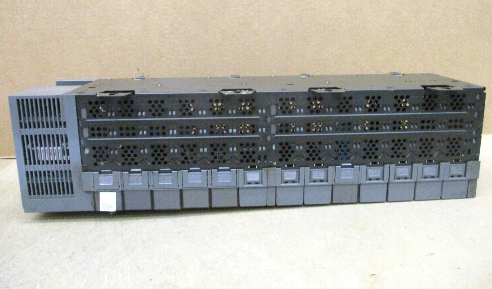Allen-Bradley SLC 500 1746-P3 SLC 5/04 CPU 1747-L542 1747-DCM 1747-SDN 48687GN