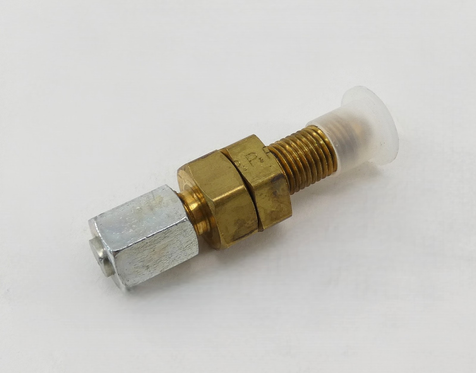 *Lot of 8* Parker Brass Union Fitting Size 7/16-20
