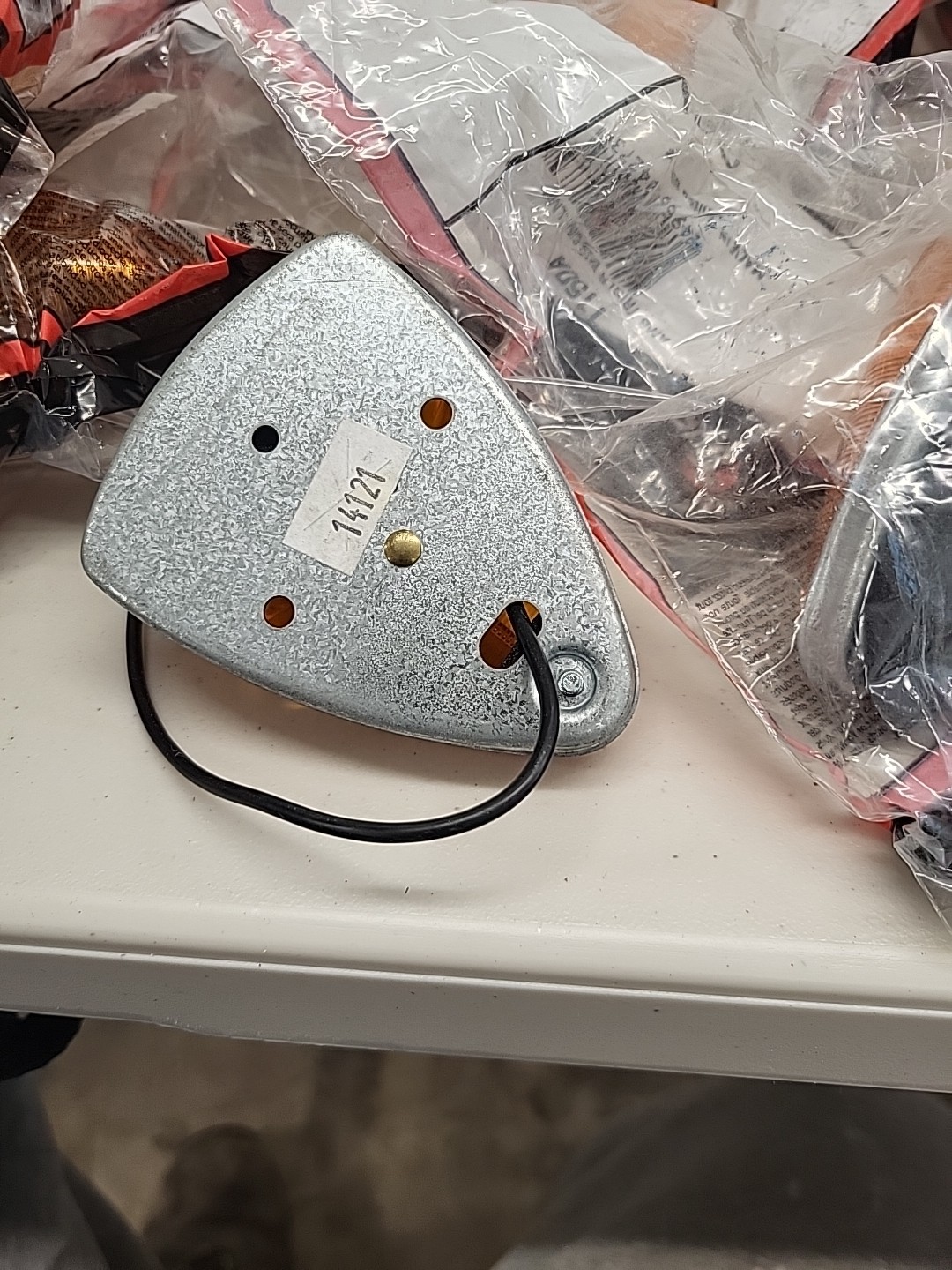 Truck-Lite 1150A – Signal-Stat Marker Clearance Light – Incandescent, Hardwired