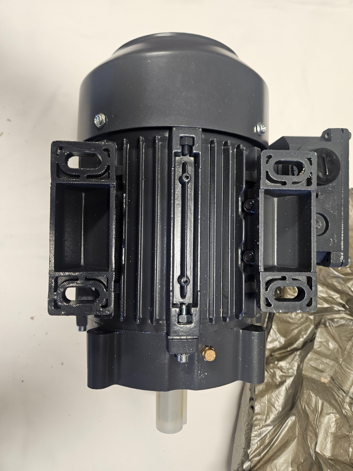 TECHTOP BL3-AL-TF-56C-2-B-D-2 Electric Motor 56C Frame 2PH TEFC 3450 RPM **NEW**